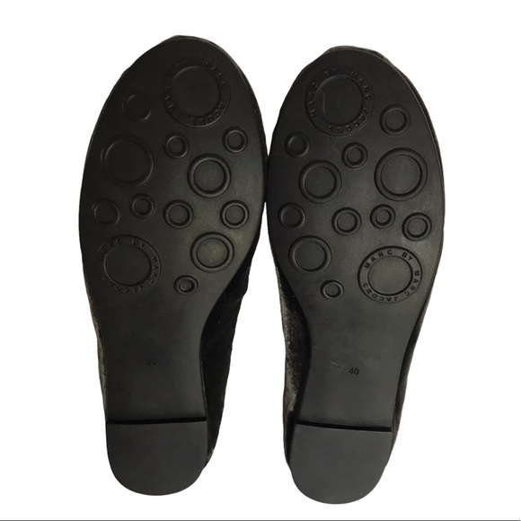 MARC BY MARC JACOBS Black Velvet Owl Smoking Slipper - Picture 14 of 14